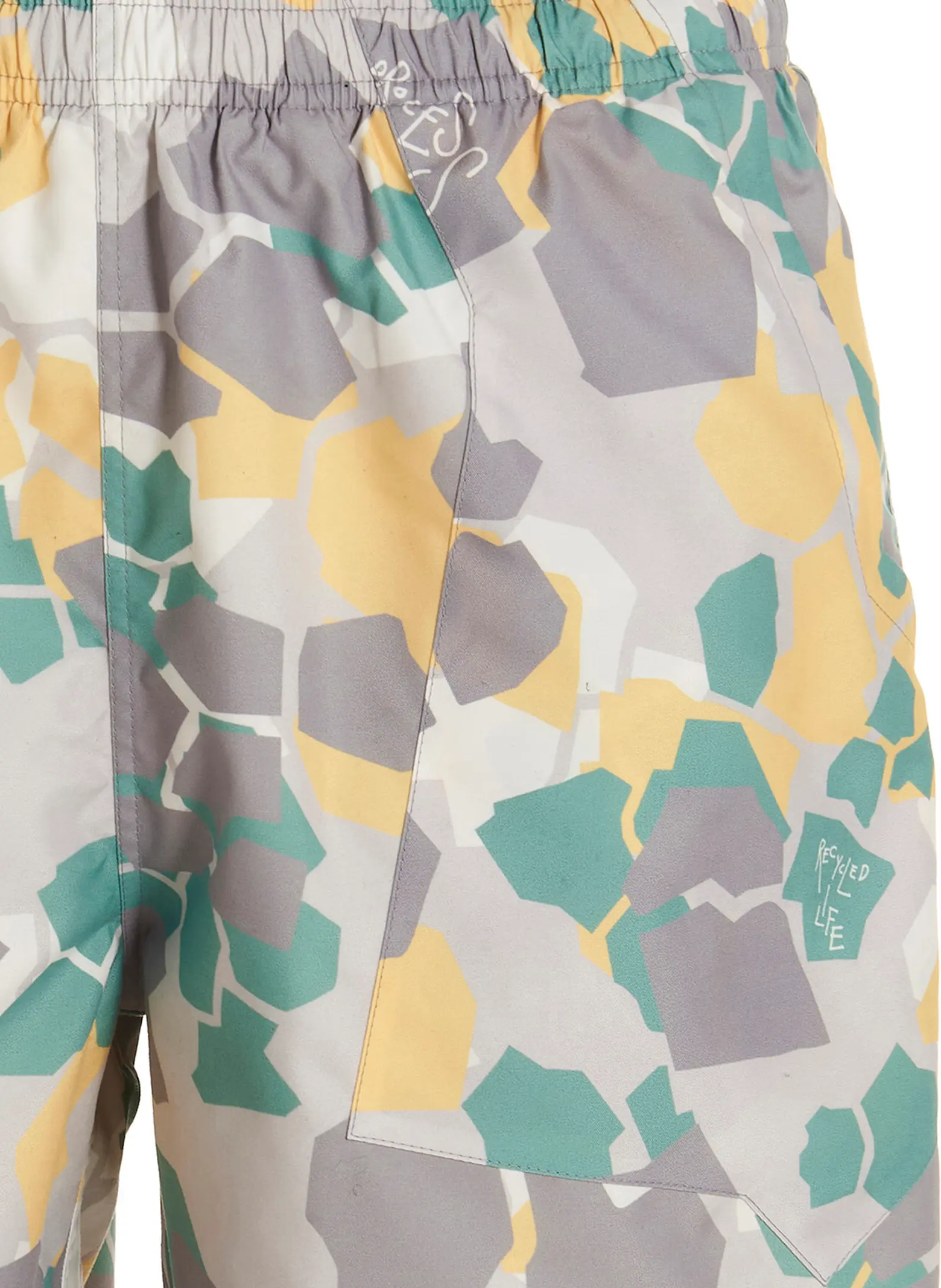 Shorts Objects Iv Life