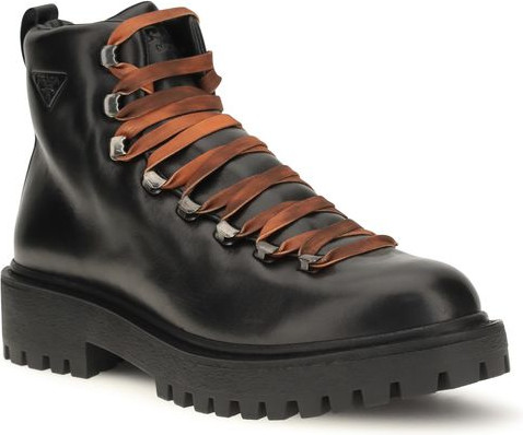 Boots Prada