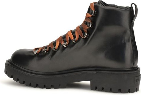 Boots Prada